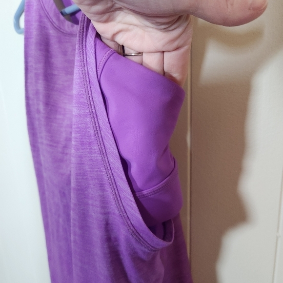 Lululemon Work the Circuit Tank in Moonlit Magenta Size 4 - Picture 5 of 14